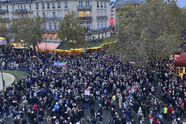Γαλλία: Στους δρόμους χιλιάδες πολίτες κατά του αντισημιτισμού