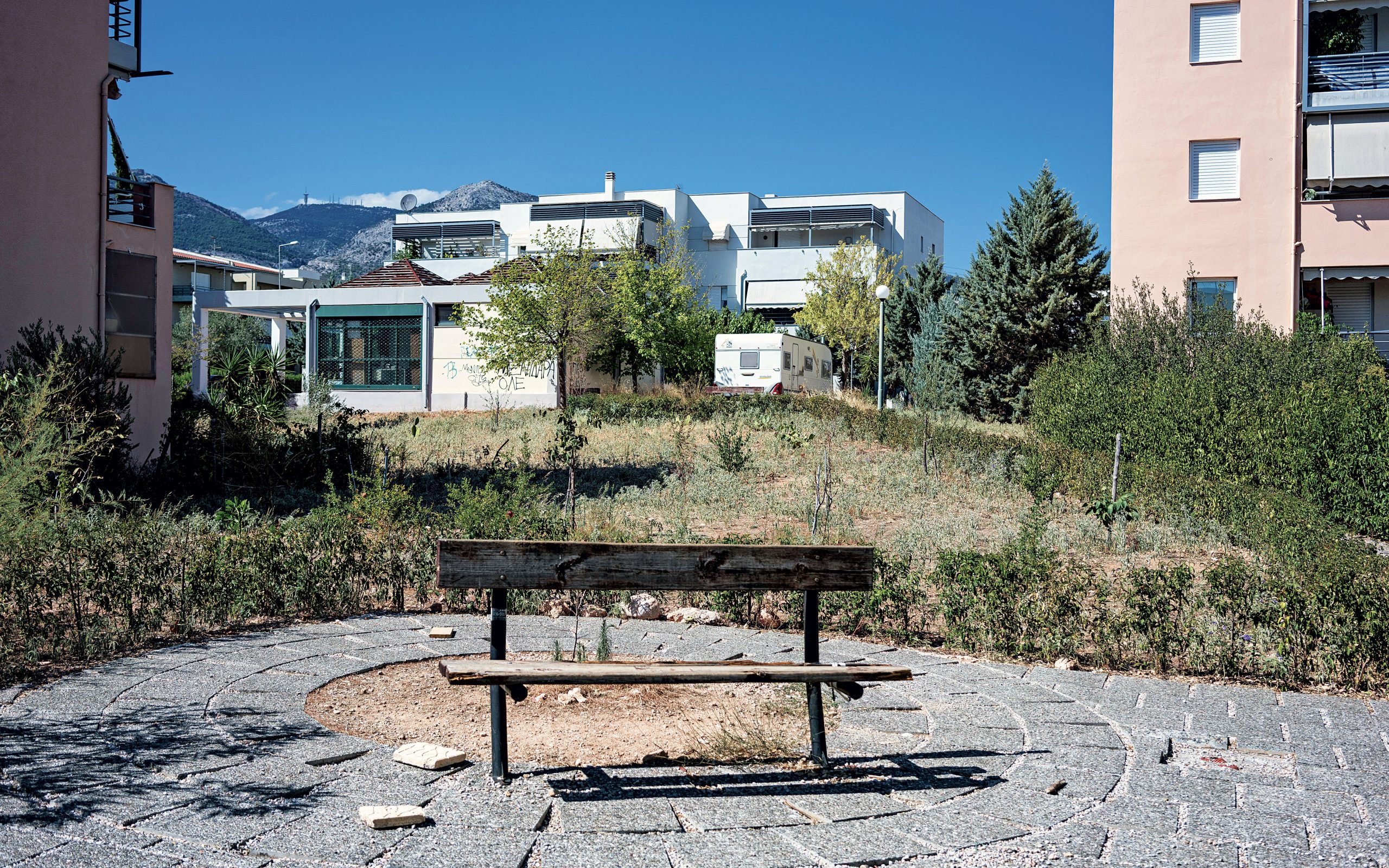 Ολυμπιακό χωριό: Μεθυσμένος άνδρας επιτέθηκε σε ανήλικους – Χτύπησε και απείλησε 14χρονο με σουγιά