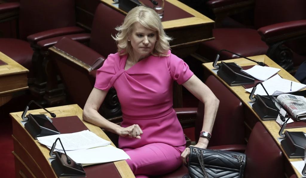 Θ.Τζάκρη: «Δεκανίκι της κυβέρνησης το ΚΚΕ – Η ΝΔ θέλει να σβήσει τις ευθύνες Κ.Καραμανλή για τα Τέμπη»