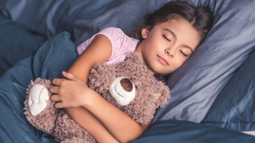 Tο CDC προειδοποιεί τους γονείς: «Μη χορηγείτε μελατονίνη στα παιδιά σας για να κοιμηθούν ευκολότερα»
