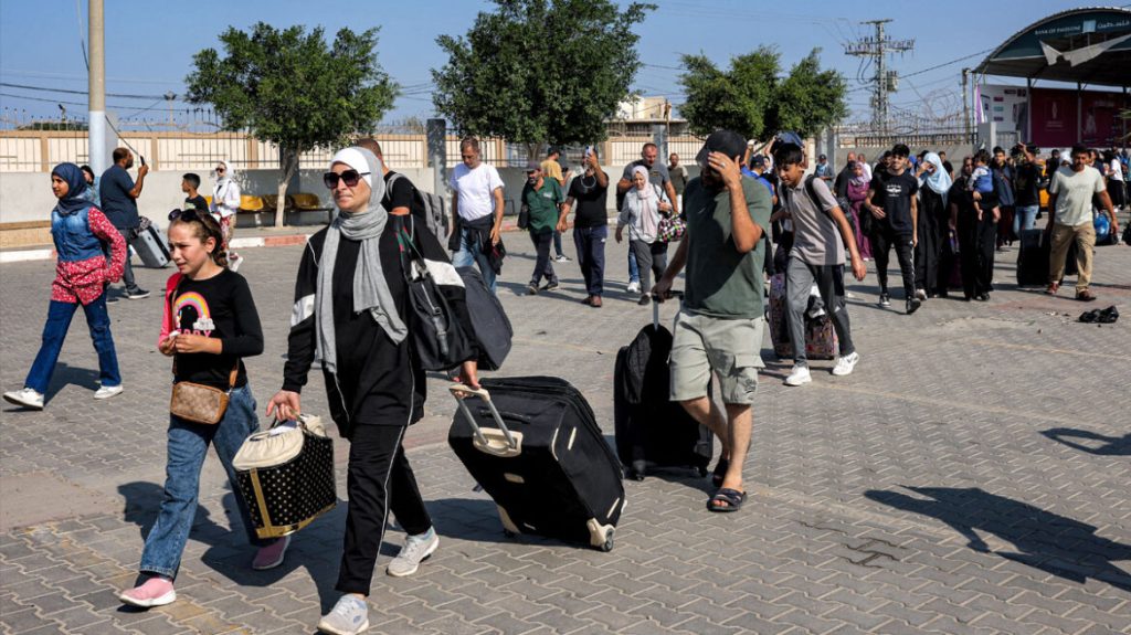 Πάνω από 500 αλλοδαποί κατάφεραν να περάσουν στην Αίγυπτο από τη Λωρίδα της Γάζας