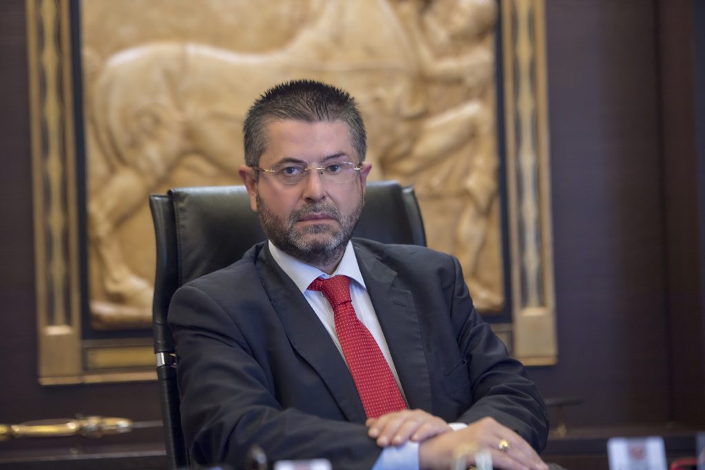 Παύλος Σαράκης στη Βουλή για τα Τέμπη: «Η Τρόικα της διαφθοράς και της διαπλοκής οδήγησε στην τραγωδία»