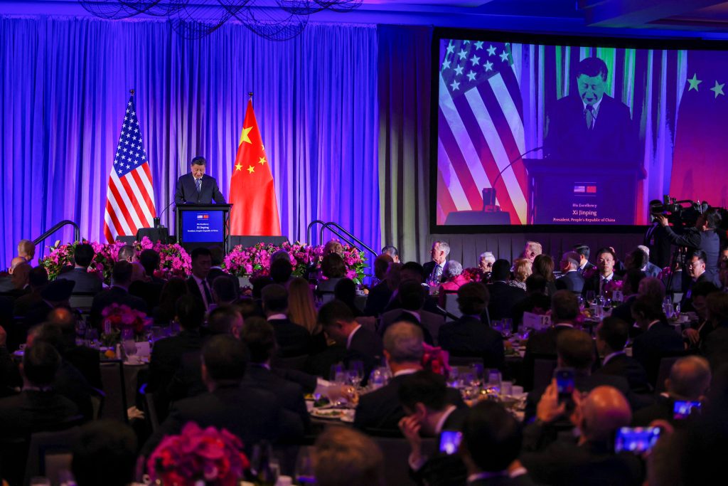 Η αφρόκρεμα του αμερικανικού επιχειρηματικού κόσμου σε δείπνο προς τιμήν του προέδρου της Κίνας Σι Τζινπίνγκ