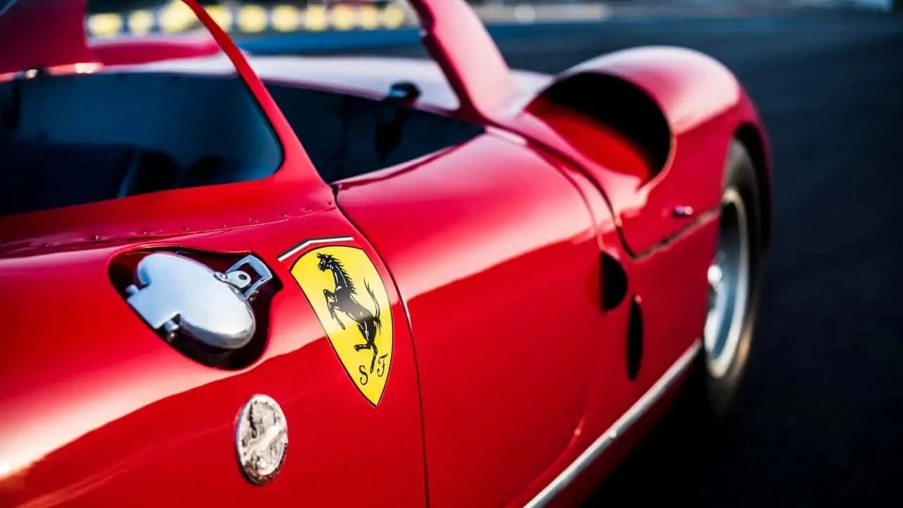 Οι εργαζόμενοι στη Ferrari μπορούν να γίνουν μέτοχοί της!