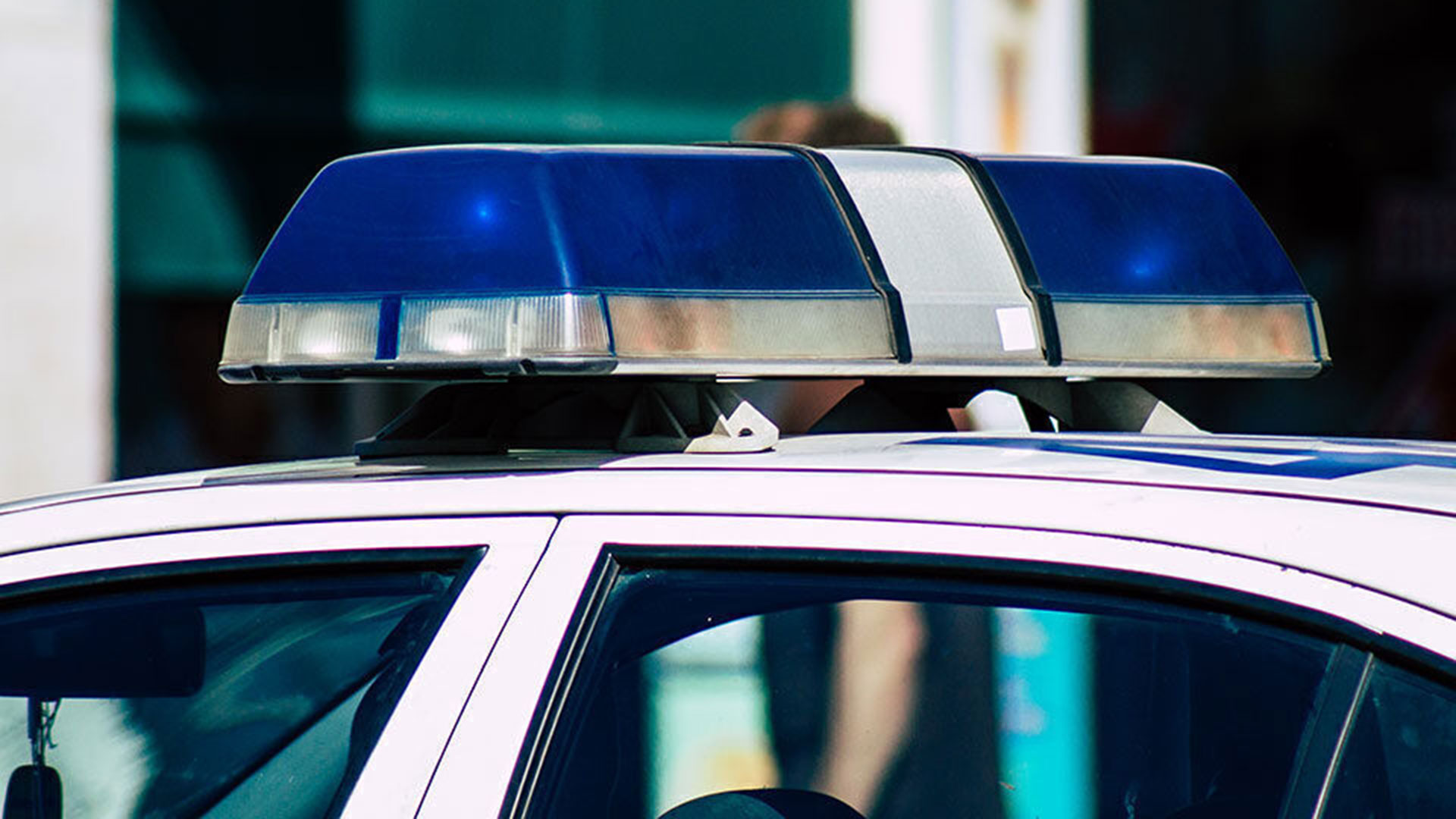 Κορωπί: Ανήλικοι απειλούσαν, έβριζαν και χτυπούσαν 14χρονο