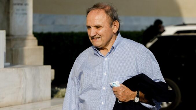 Σ.Τζουμάκας: «Έκανε λάθος ο Αλέξης Τσίπρας που αποχώρησε και τον καλώ να επανεξετάσει τη θέση του»