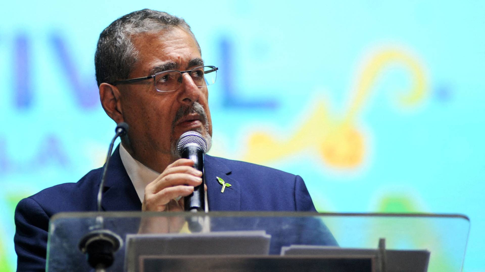 Γουατεμάλα: Επικρίσεις για το αίτημα άρσης της ασυλίας του εκλεγμένου προέδρου