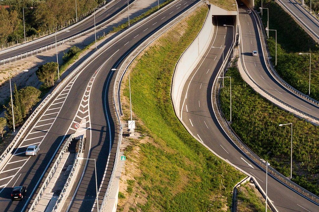 Ολυμπία Οδός: Κυκλοφοριακές ρυθμίσεις στο τμήμα Ελευσίνα – Κόρινθος λόγων εργασιών