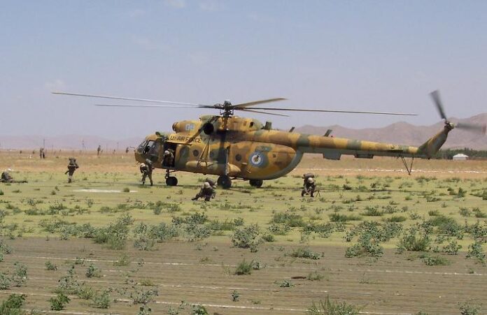 Ουζμπεκιστάν: Συνετρίβη στρατιωτικό ελικόπτερο – Νεκρά τα μέλη του πληρώματος