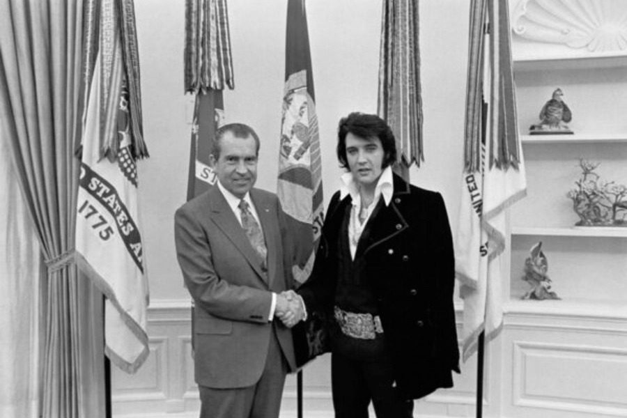 Elvis Presley: Τι έλεγαν οι φάκελοι του FBI για τον μεγαλύτερο αστέρα των ΗΠΑ;