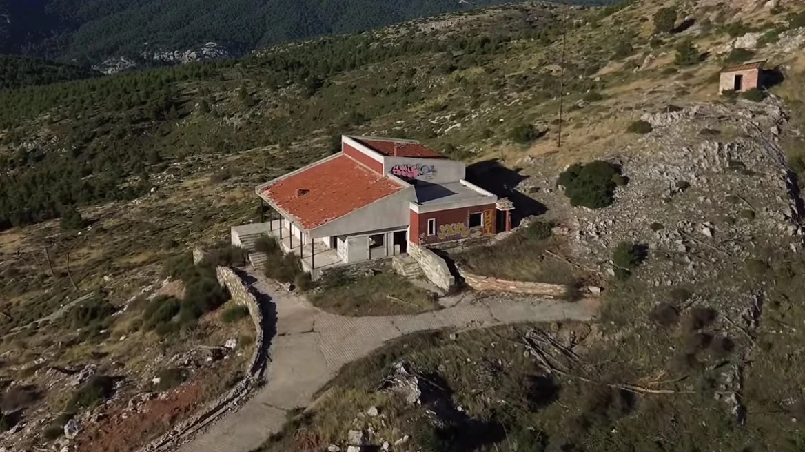 Το μεγάλο μυστικό της Πάρνηθας και της απαγορευμένης «Area 51» της Ελλάδας (βίντεο)