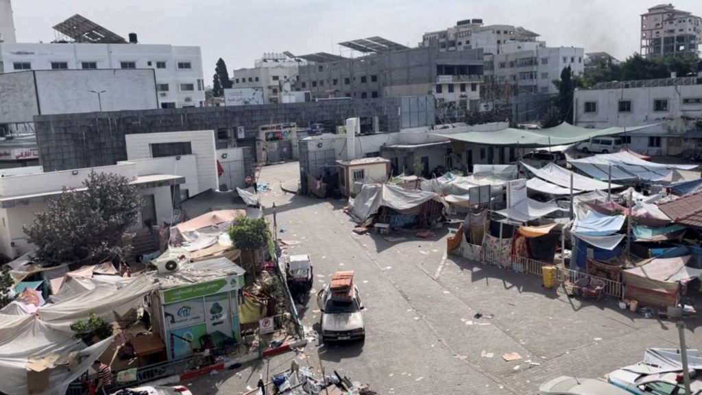 Γάζα: Η Γαλλία στέλνει δεύτερο πλοίο νοσοκομείο και περισσότερη ιατρική βοήθεια