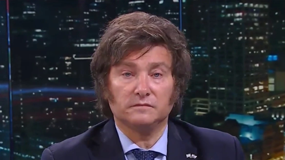 Στις κάλπες για τον β’ γύρο προεδρικών οι Αργεντίνοι: «Αναρχο-καπιταλιστής» εναντίον «περονιστή»!