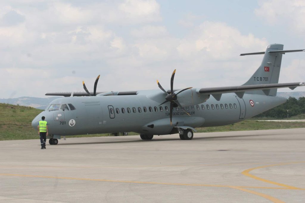 Τουρκικό αεροσκάφος ATR-72 και 5 ελικόπτερα παραβίασαν το FIR Αθηνών