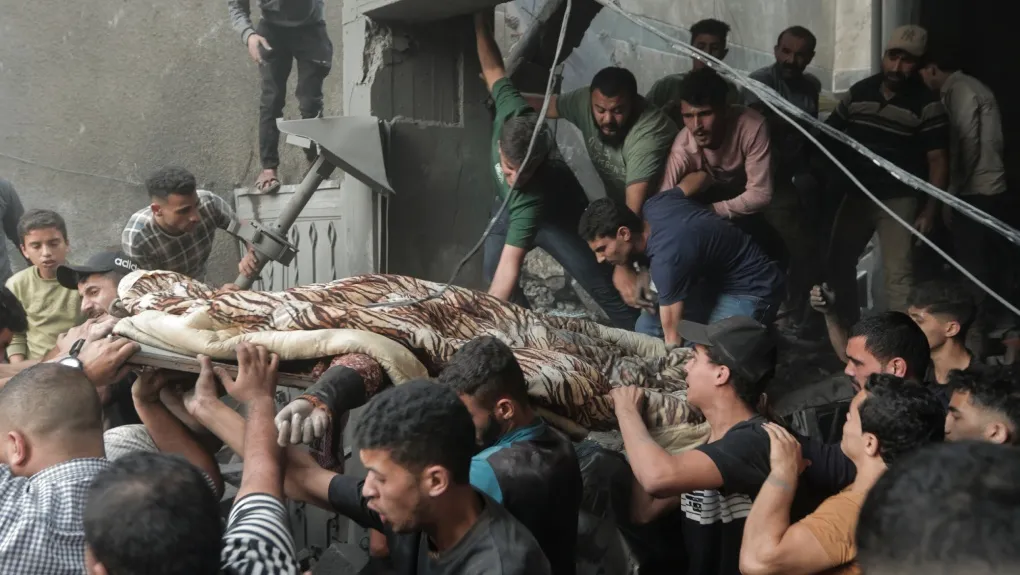 Ισραήλ: Τουλάχιστον 22 άνθρωποι σκοτώθηκαν σε ισραηλινό βομβαρδισμό σε καταυλισμό στη Γάζα