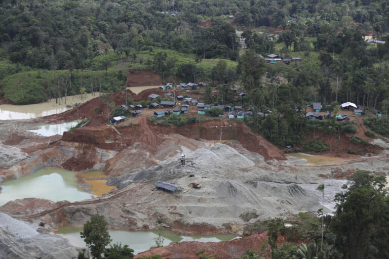 Σουρινάμ: Δυστύχημα σε παράνομο χρυσωρυχείο – Τουλάχιστον 10 νεκροί