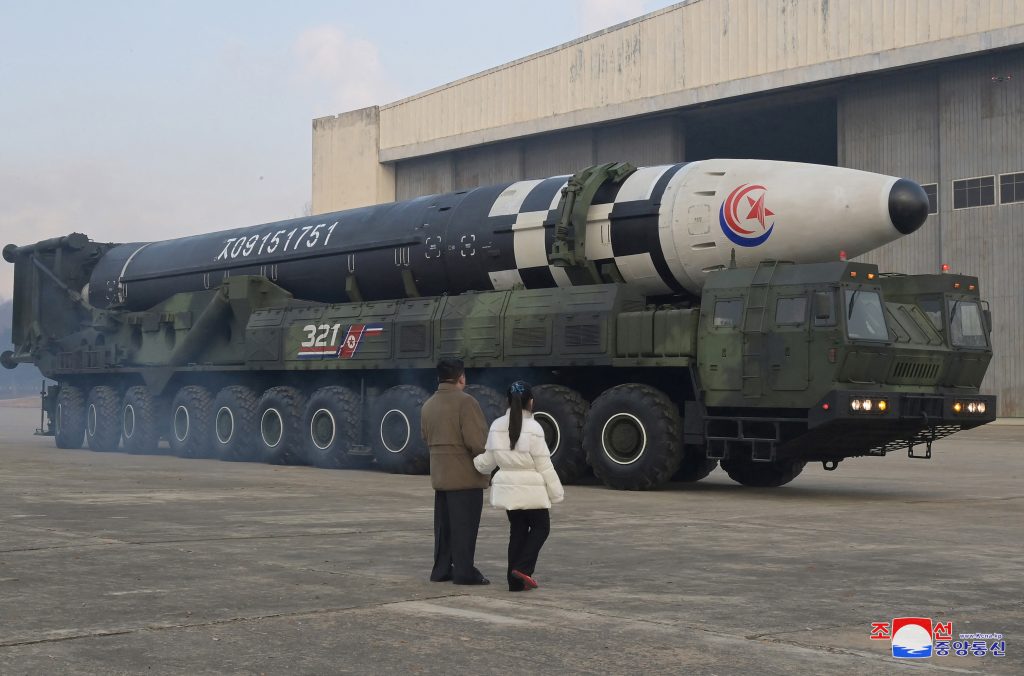 Βόρεια Κορέα: Εκτόξευσε κατασκοπευτικό δορυφόρο