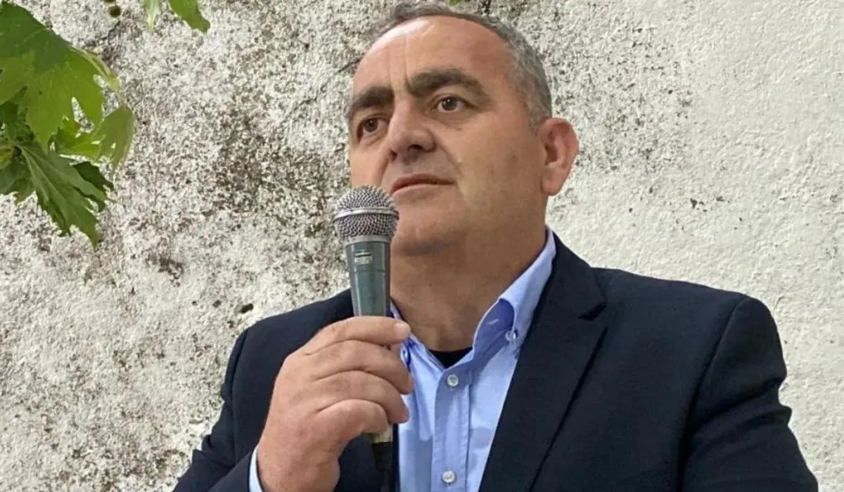 Στην Αλβανία Σταύρος Παπασταύρου – Θα συναντηθεί με τον Φρέντι Μπελέρη