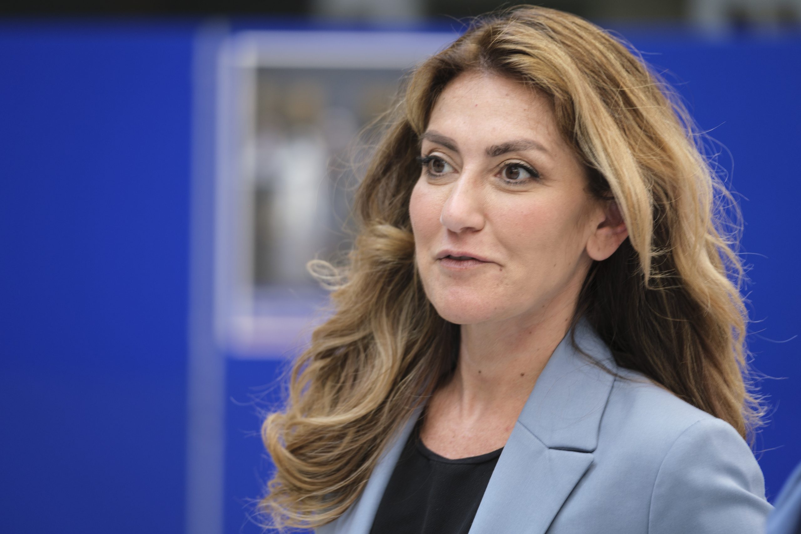 Η πρόσφυγας από το Κουρδιστάν πλέον υποψήφια για την πρωθυπουργία στην Ολλανδία