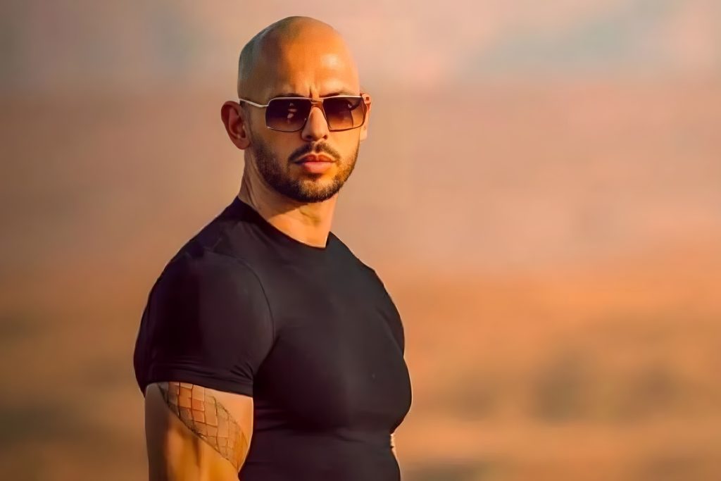 Ρουμανία: Παρατείνεται η κράτηση του Άντριου Τέιτ