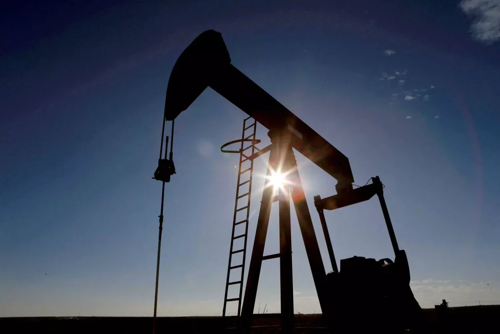 Η Ρωσία πούλησε το πετρέλαιο πολύ υψηλότερα από το ανώτατο όριο που είχαν ορίσει οι δυτικές κυρώσεις