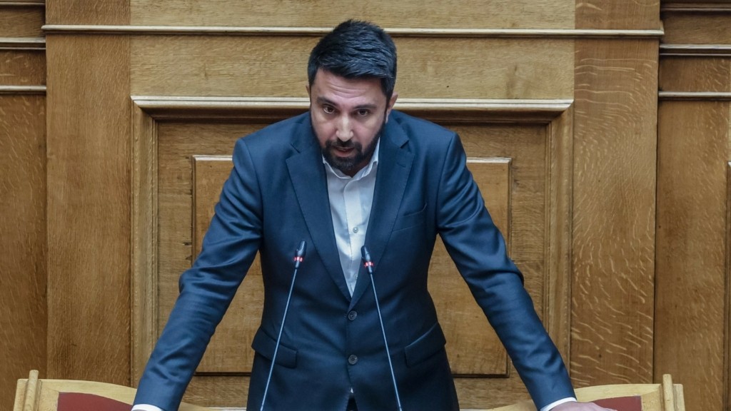 Φ.Οζγκιούρ: «Έδωσα μία εικοσαετία προσωπικά στον ΣΥΡΙΖΑ – Αναγκάστηκα να πάρω μια βασανιστική απόφαση»