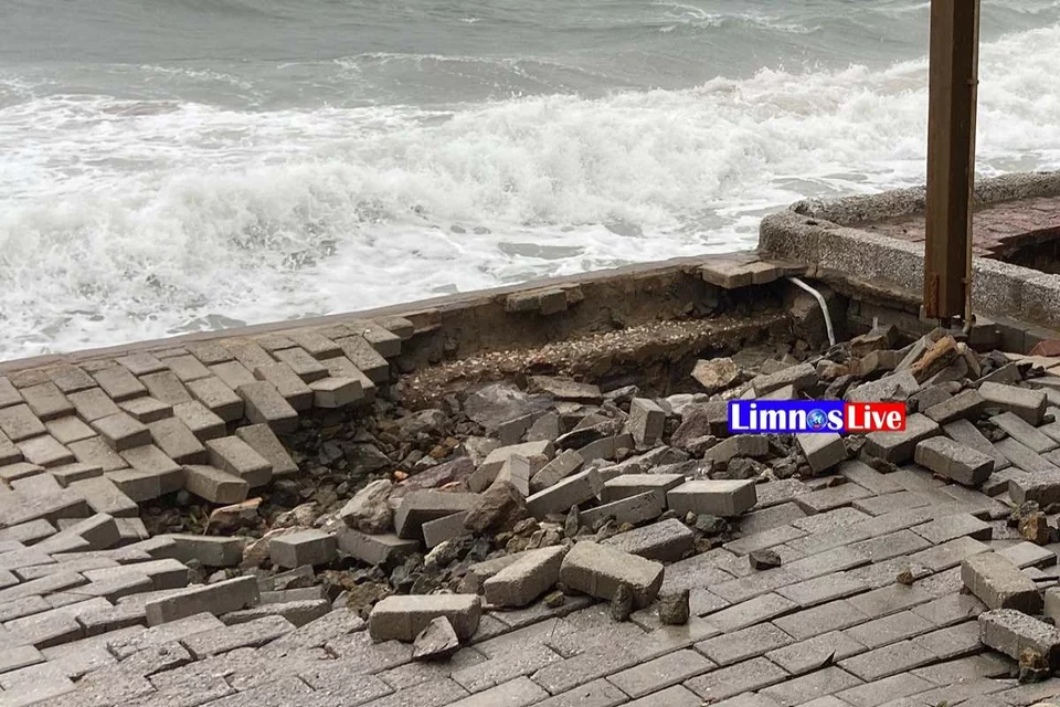 «Σάρωσε» τη Λήμνο η κακοκαιρία «Bettina»: Μεγάλες οι ζημιές στη Μύρινα (φώτο)