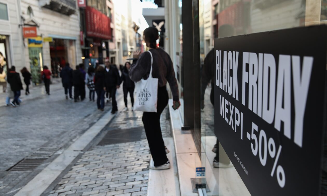 Ανοιχτά σήμερα τα καταστήματα – Ποιο το ωράριο λειτουργίας τους