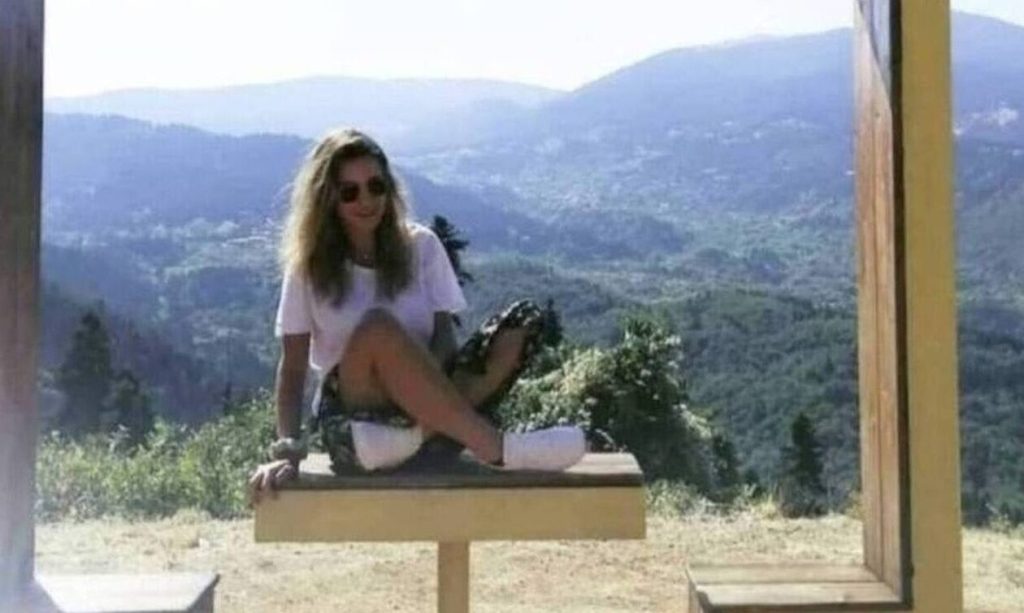 Δολοφονία στη Φολέγανδρο: Συγκινεί η μητέρα της Γαρυφαλλιάς – «Έχω υποσχεθεί ότι θα είναι η τελευταία»