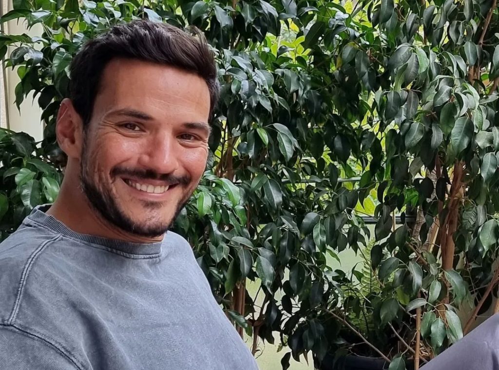 Κ.Τσουρός: «Έχει τύχει να εκφωνήσω τη δολοφονία συγγενικού μου προσώπου χωρίς να το ξέρω»