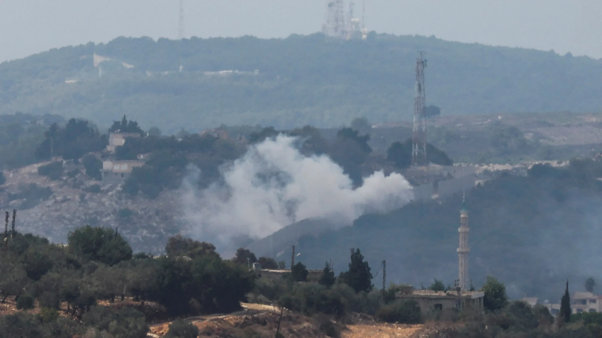 Μόλις λίγες ώρες μετά την παράταση της εκεχειρίας ο Λίβανος δέχτηκε πλήγμα από βλήμα του Ισραήλ