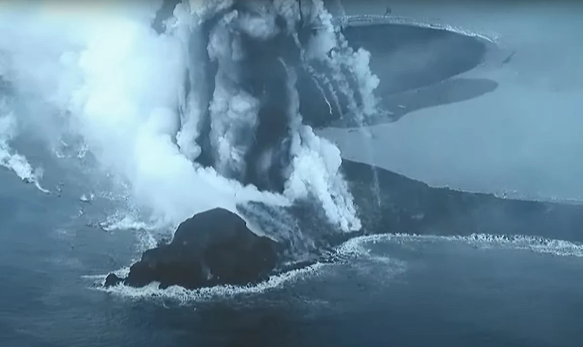 Βίντεο ντοκουμέντο: Η στιγμή της έκρηξης ηφαιστείου στην Ιαπωνία