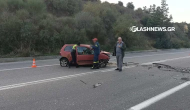 Τροχαίο στον ΒΟΑΚ: Δύο αυτοκίνητα συγκρούστηκαν μετωπικά – Ένας 30χρονος σοβαρά τραυματισμένος