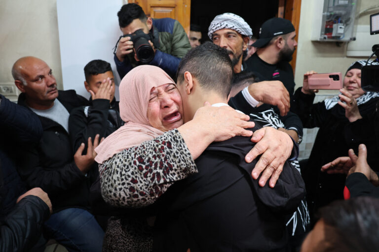 Ισραήλ: Αποφυλακίστηκαν ακόμα 30 Παλαιστίνιοι στο πλαίσιο της ανταλλαγής με τους ομήρους