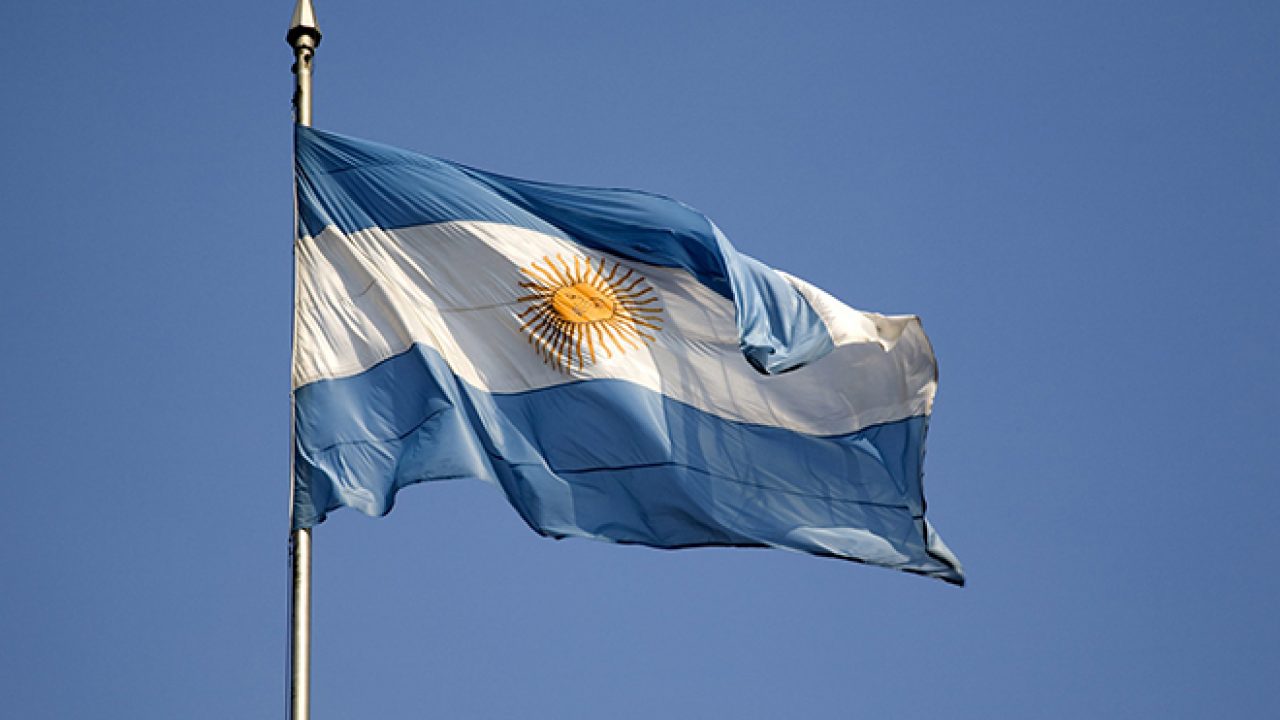 Η νέα ΥΠΕΞ της Αργεντινής ξεκαθαρίζει πως η χώρα της δεν θα ενταχθεί στην ομάδα BRICS