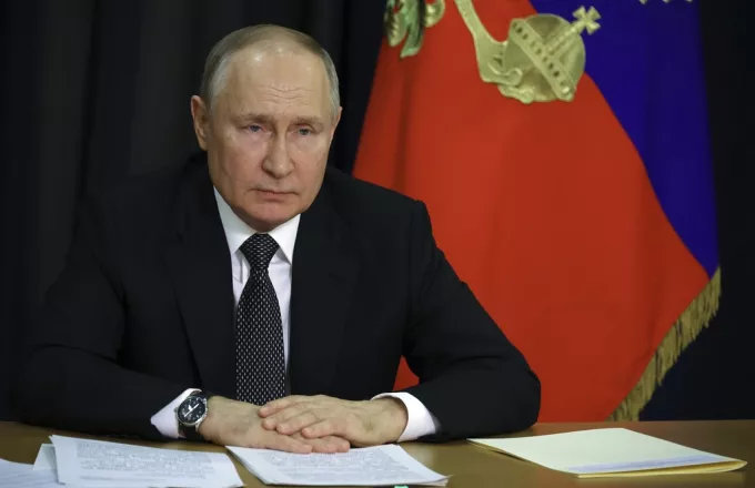 Ρωσία: Διάταγμα που προβλέπει αύξηση του προσωπικού των ενόπλων δυνάμεων υπέγραψε ο Β.Πούτιν