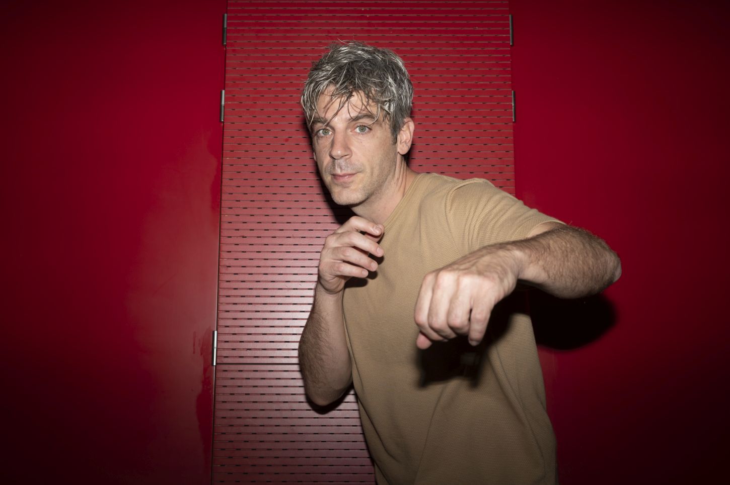 Χ.Τζωρτζάκης: «Η τηλεόραση προβάλλει σκουπίδια, τα εύκολα λεφτά, τη μαγκιά, τα ναρκωτικά»