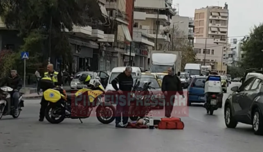 Νίκαια: Διανομέας φαγητού χτύπησε γυναίκα και την εγκατέλειψε στη μέση του δρόμου (βίντεο)