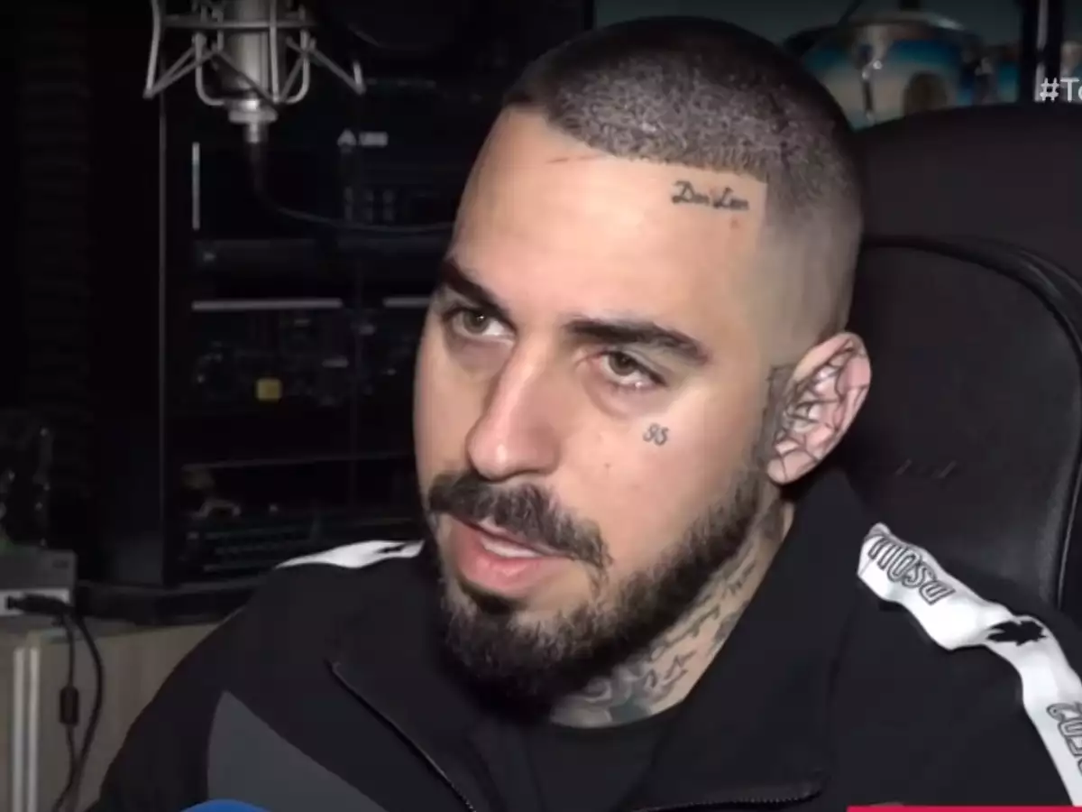 Αρνείται την εμπλοκή του στην σπείρα που ανατίναζε ΑΤΜ ο γνωστός τράπερ που συνελήφθη