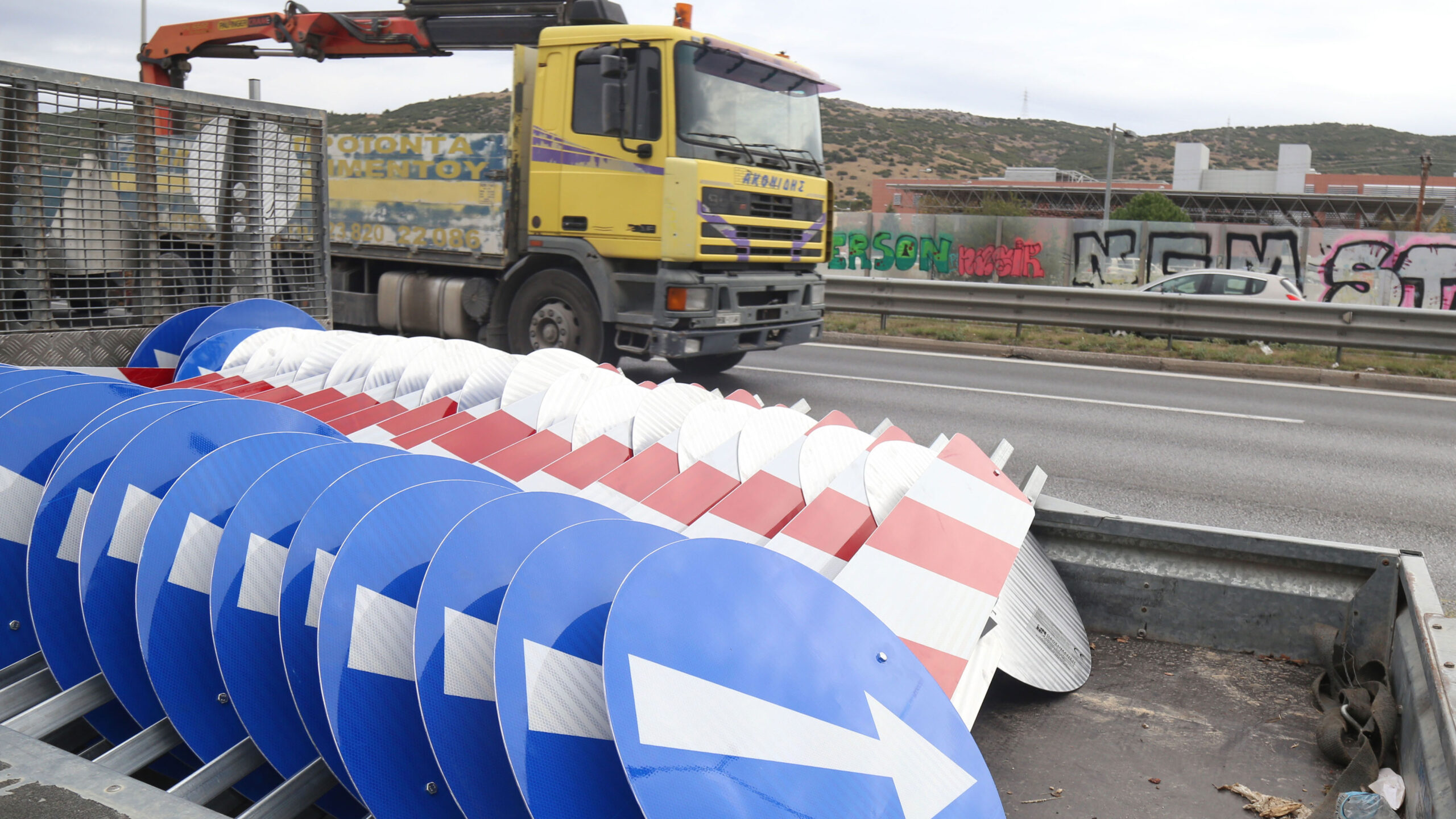 Θεσσαλονίκη: Ρομά προσπάθησαν να κλέψουν βέργες βάρους 500 κιλών από το εργοτάξιο για το Flyover