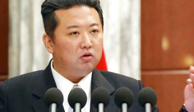 Βόρεια Κορέα: Να καταβληθούν προσπάθειες για να αντιμετωπιστεί η μείωση των γεννήσεων ζήτησε ο Κιμ Γιονγκ Ουν