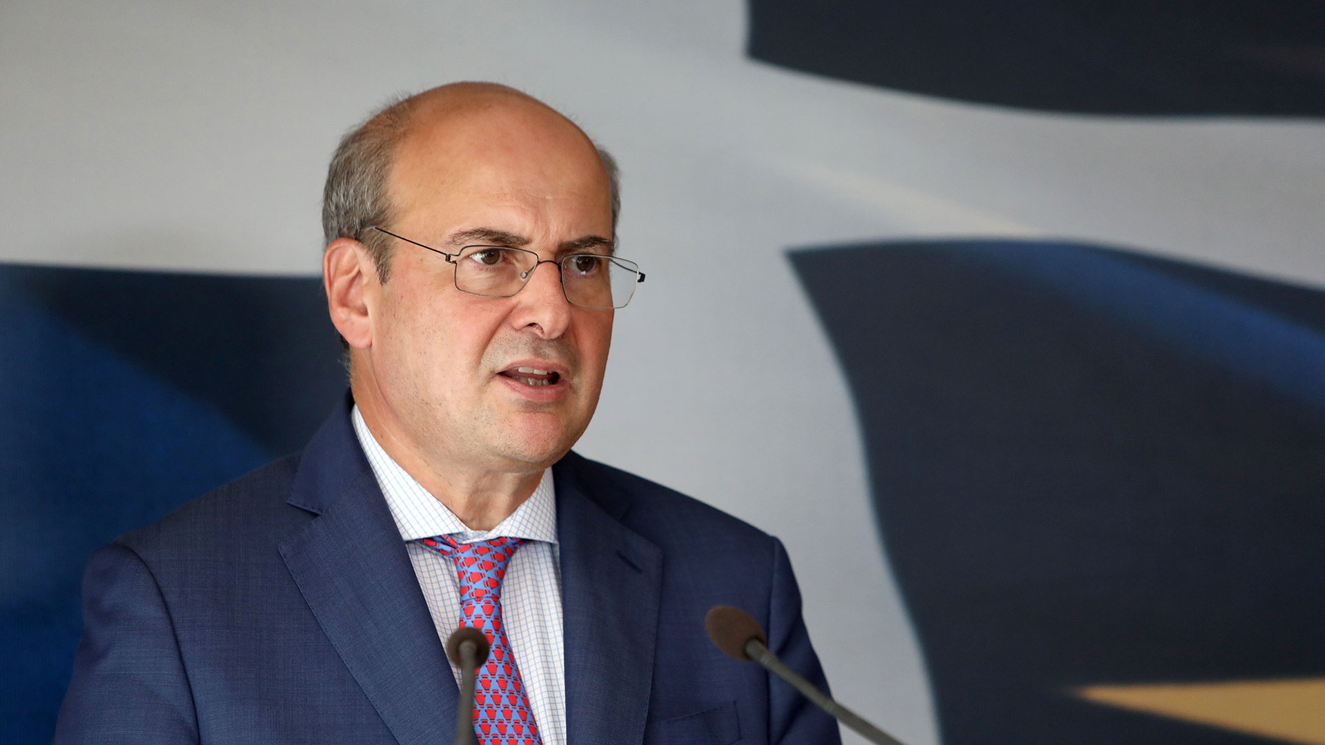 Το Επιστημονικό Συμβούλιο της Βουλής διαπίστωσε σημαντικές ενστάσεις για το φορολογικό νομοσχέδιο του Κ.Χατζηδάκη