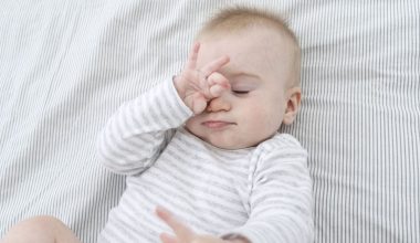 Έχετε αναρωτηθεί; – Για ποιο λόγο τα μωρά γεννιούνται με γκρίζα μάτια;