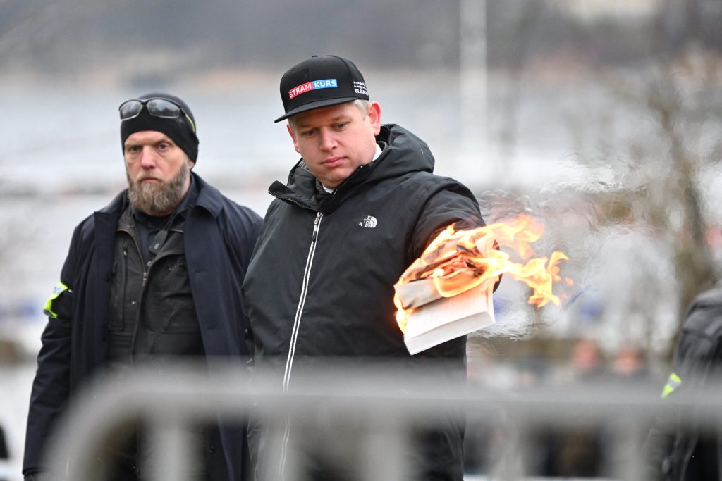 Η Δανία απαγορεύει με νόμο πλέον το κάψιμο αντιτύπων του Κορανίου