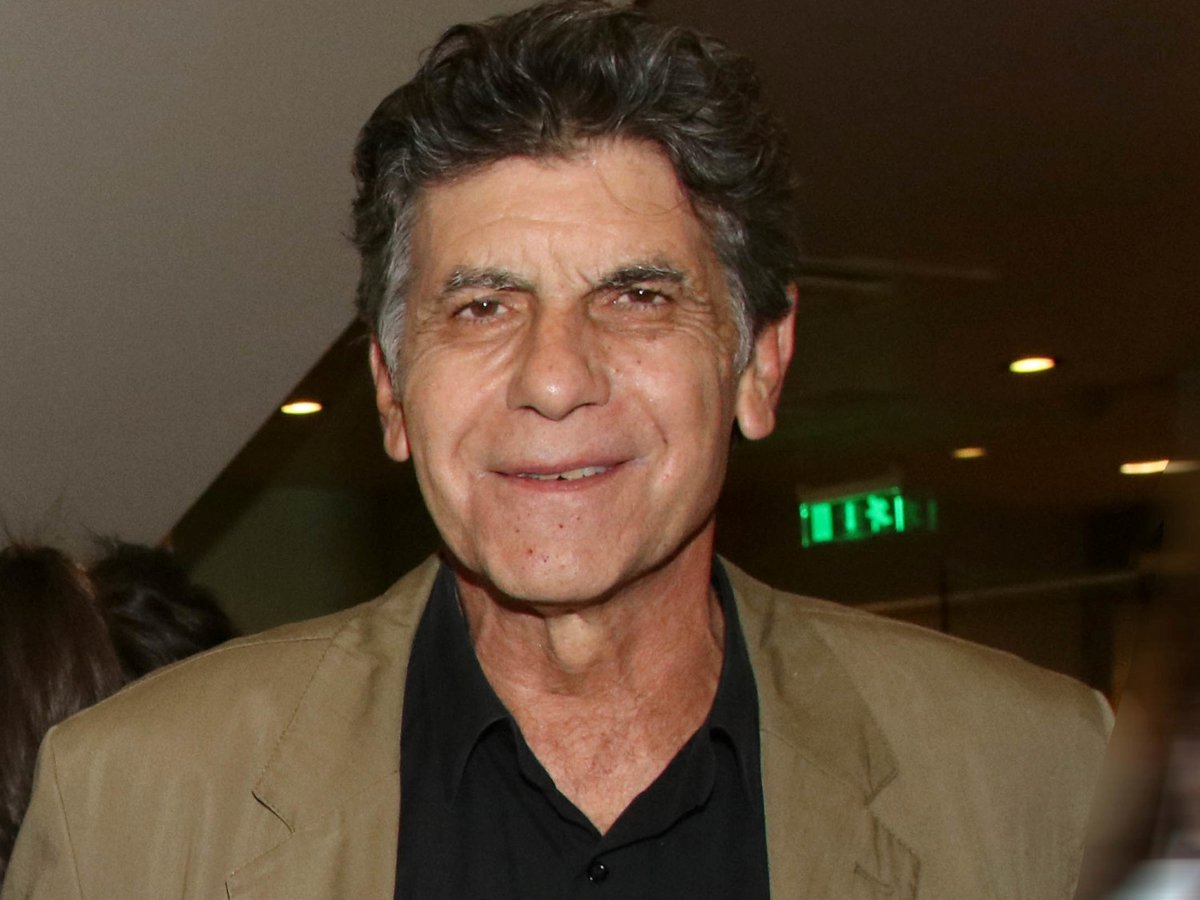 Γ.Μπέζος: «Σε κάποιους δημοσιογράφους όταν μου μιλούν δεν απαντάω καν – Δεν αισθάνομαι καθόλου άσχημα»