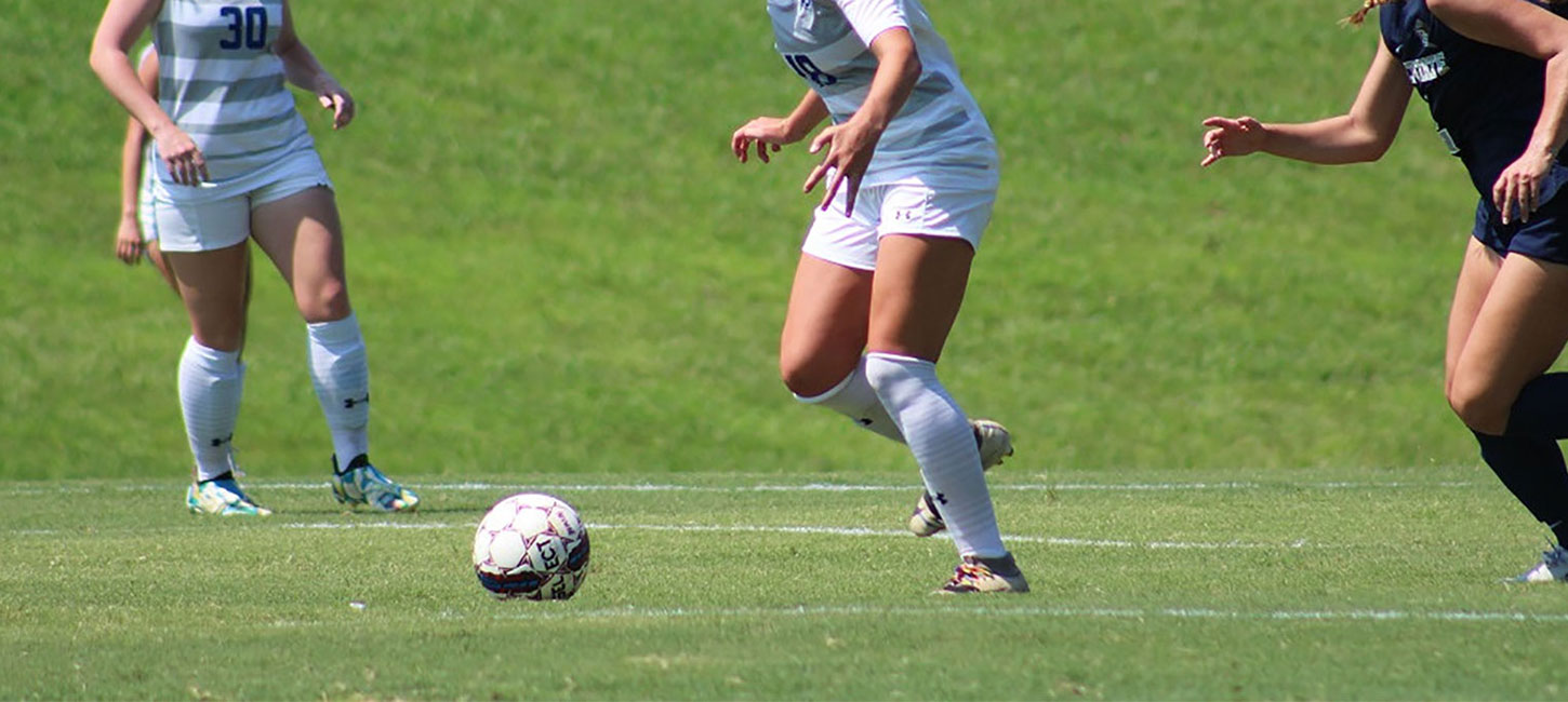 Βρετανία: Βουλευτές ζητούν να αποκλειστούν οι τρανς παίκτριες από το γυναικείο ποδόσφαιρο