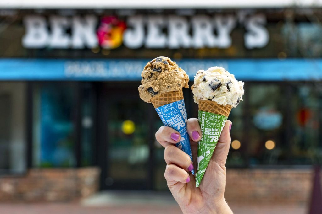 Η επένδυση των 5 δολαρίων που μέσα σε 22 χρόνια μετατράπηκαν σε 326 εκατομμύρια δολάρια