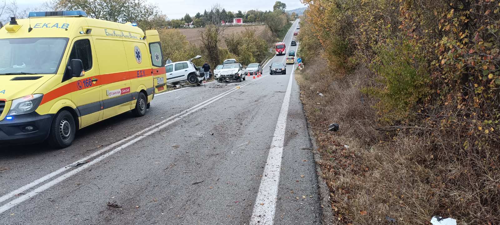 Τροχαίο με τέσσερις τραυματίες από σύγκρουση δύο αυτοκινήτων στην Κοζάνη – Σοβαρή η κατάσταση μιας κοπέλας