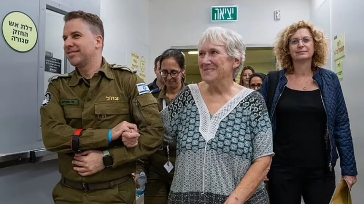 Ισραήλ – 77χρονη περιγράφει όσα έζησε στα υπόγεια της Χαμάς: «Μου πήραν το μηχάνημα οξυγόνου» (βίντεο)