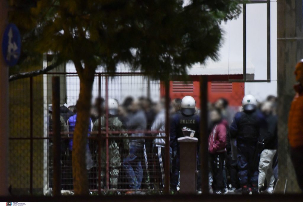 Ρέντης: Για πέντε καθοδηγητές κάνει λόγο ο 18χρονος που συνελήφθη – Και άλλα άτομα στο «κάδρο» της ΕΛ.ΑΣ.